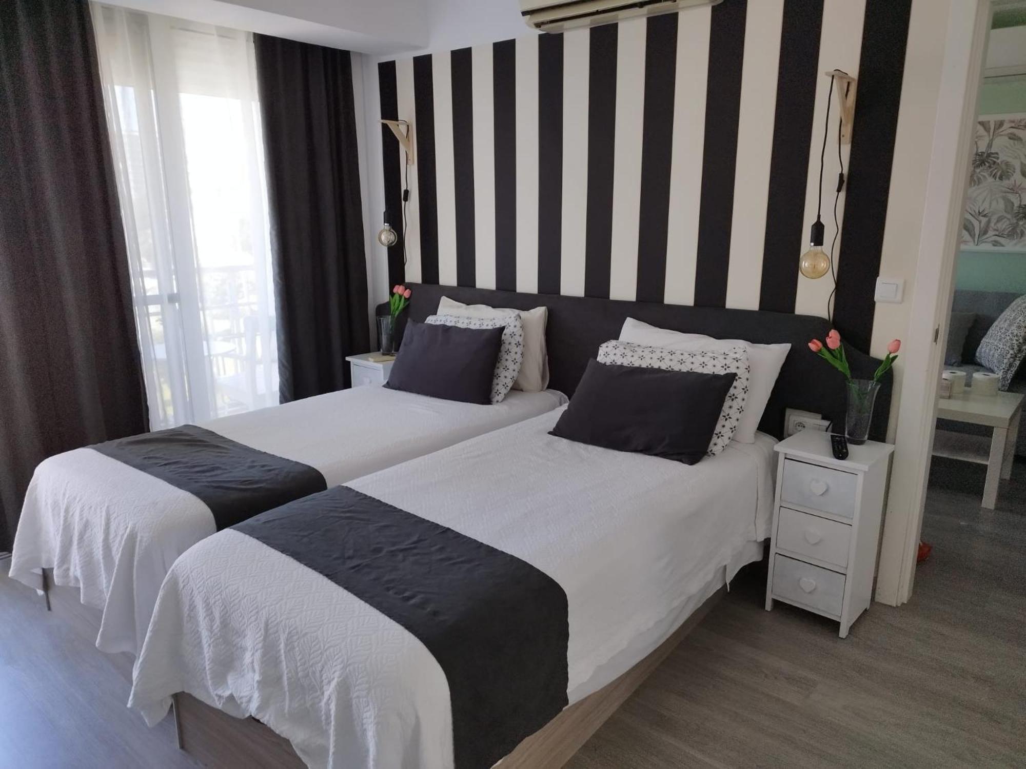 베날마데나코스타 M1 403 Frontal Al Mar Vistas Terraza Y Wifi 아파트 외부 사진