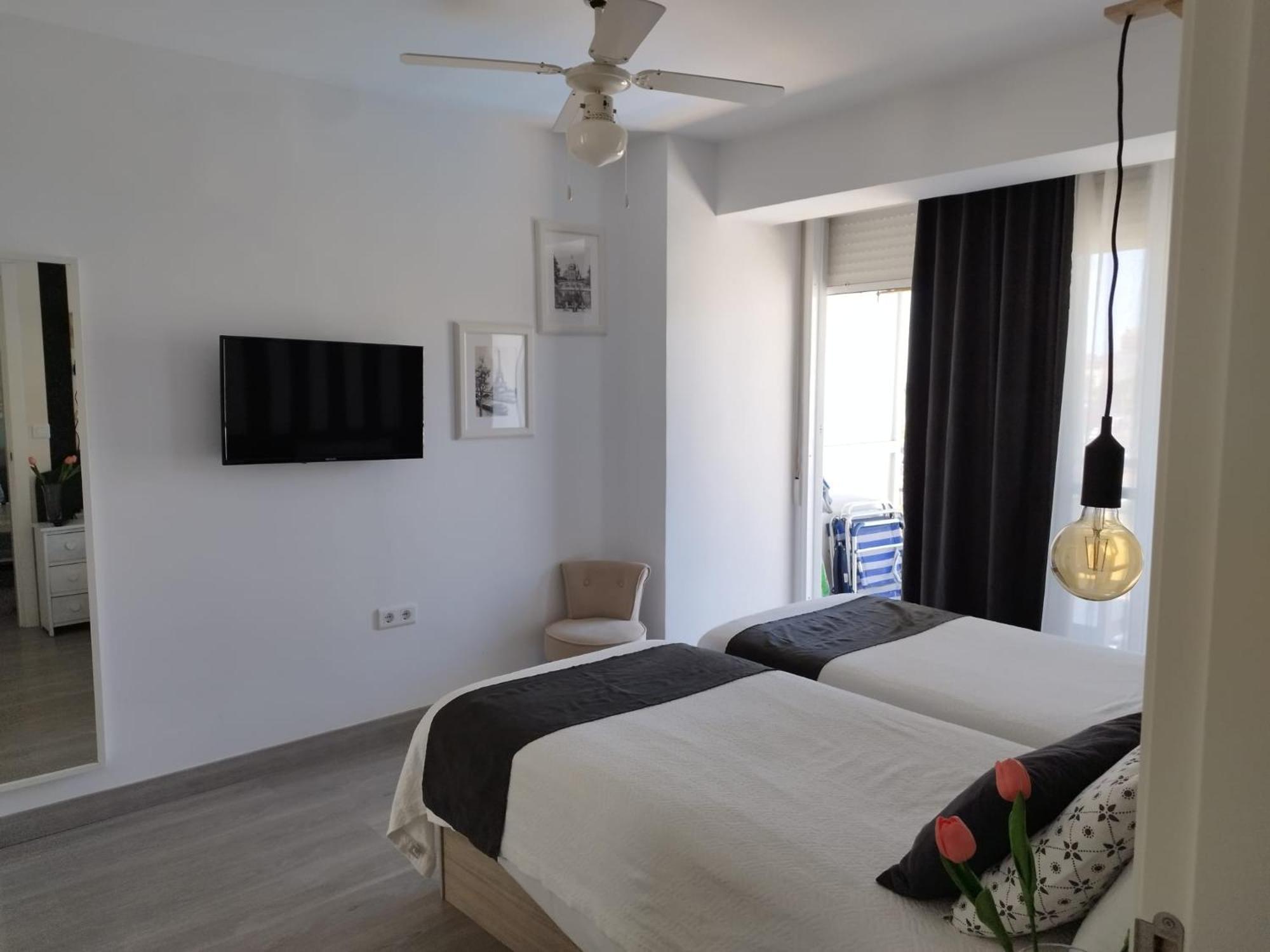 베날마데나코스타 M1 403 Frontal Al Mar Vistas Terraza Y Wifi 아파트 외부 사진